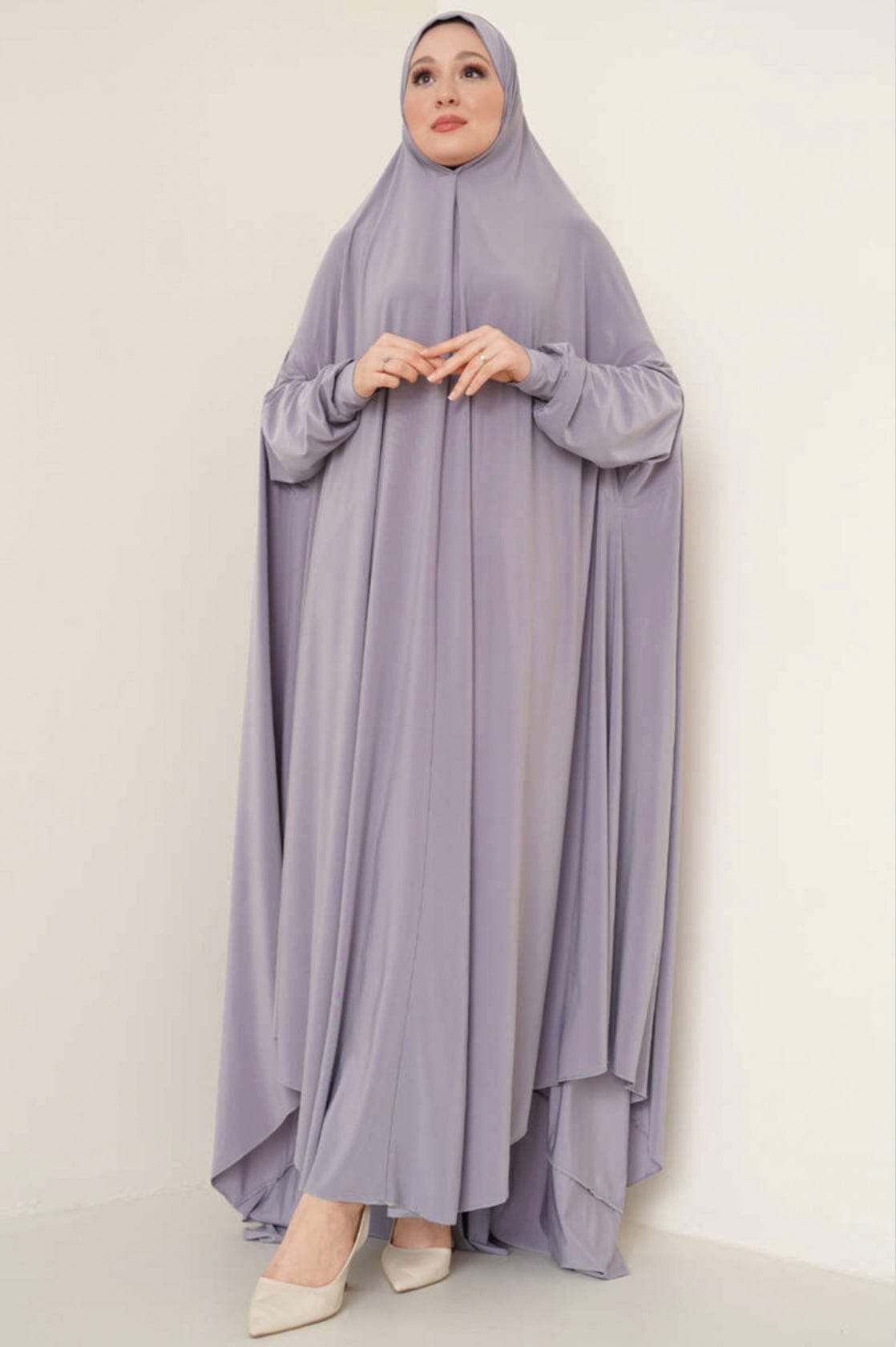 Deen Souvenir Abaya Premium Jersey in Grau Abaya Premium Jersey in Grau - Modebewusstsein auf höchstem Niveau